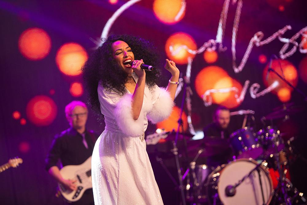 Endless Love - a show celebrating Lionel Richie and Diana Ross to tour UK