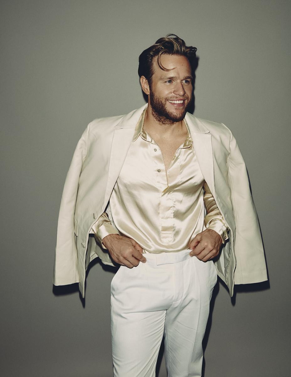 Party In The Paddock! Tom Jones & Olly Murs to headline duo of concerts at Newbury Racecourse this summer