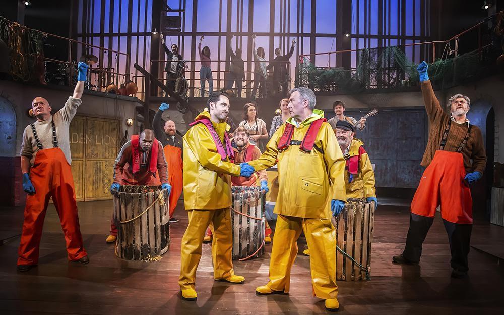 [Review] Fisherman’s Friends: The Musical was undoubtedly the catch of the day at Oxford’s New Theatre