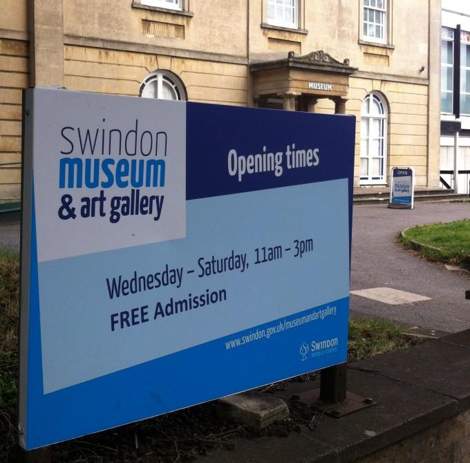 Swindon's collection of modern British art to be displayed in London show