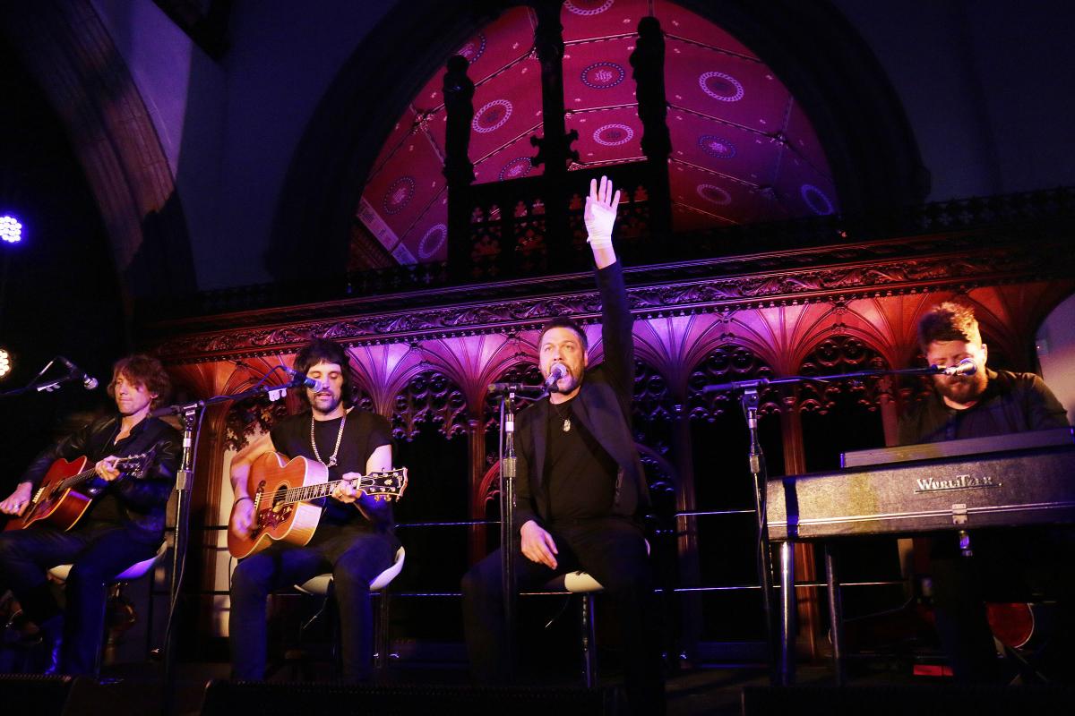 REVIEW/GALLERY - Kasabian warm up for Reading Festival at St Laurence's Church