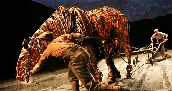 Review: WarHorse at Oxford's New Theatre