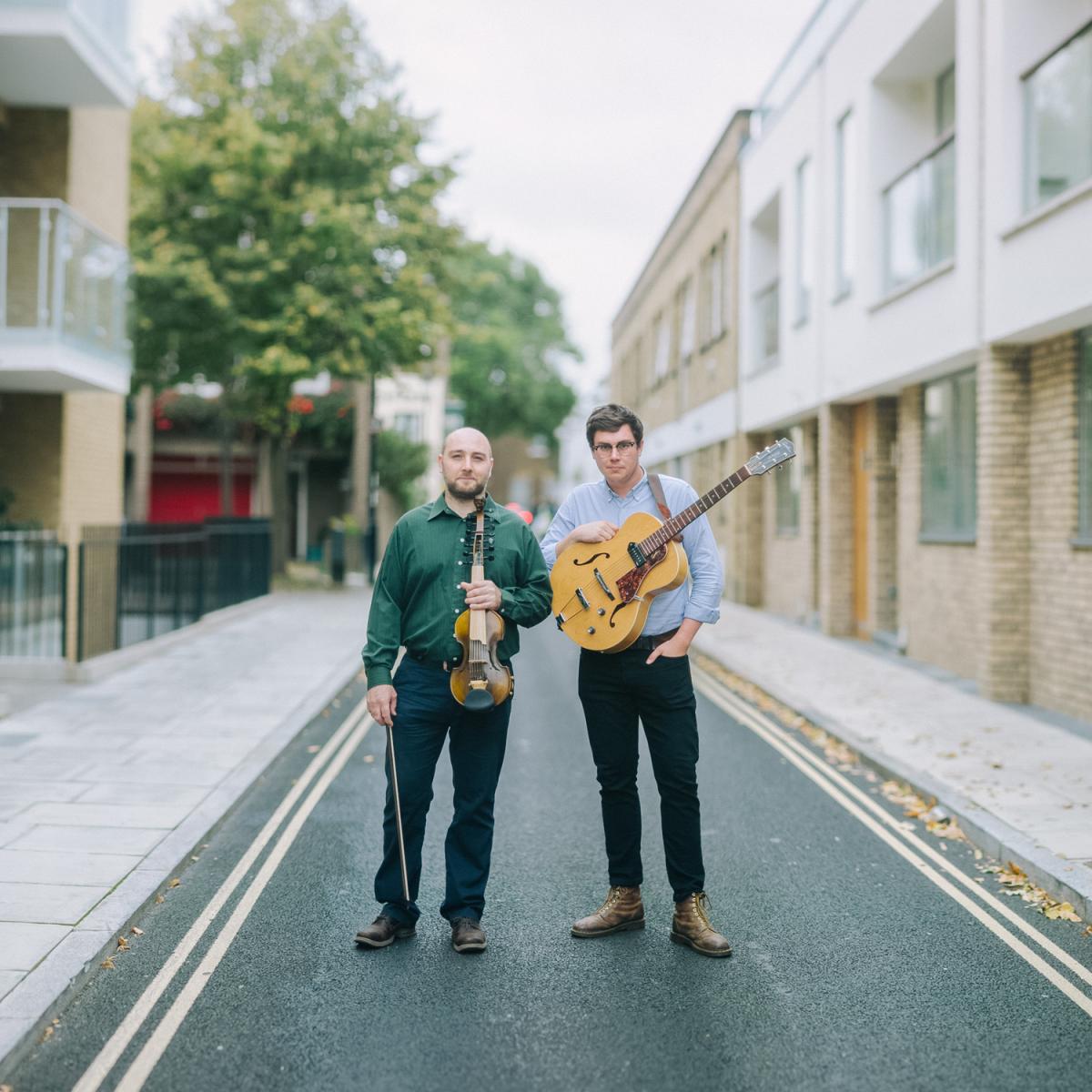 Critically acclaimed duo, Dipper Malkin, announce intimate gig in Oxford