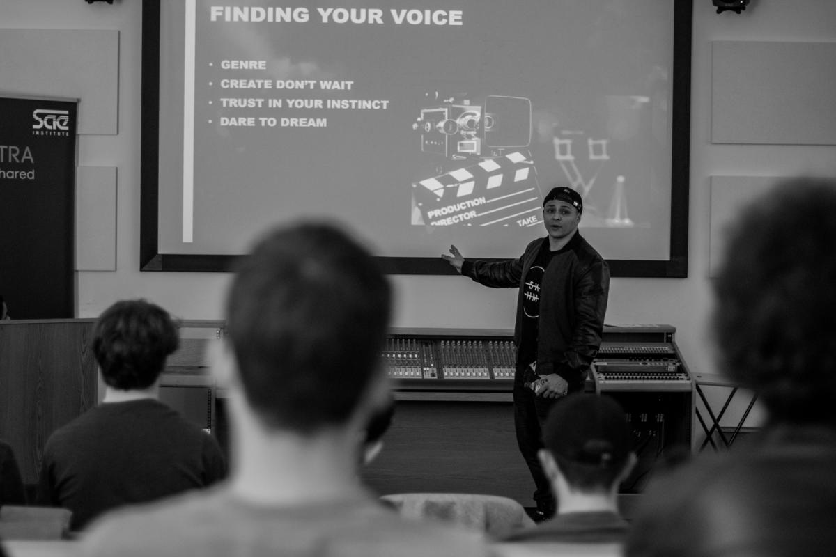 Actor and Filmmaker, Leroy Kincaide, inspires students at SAE Oxford