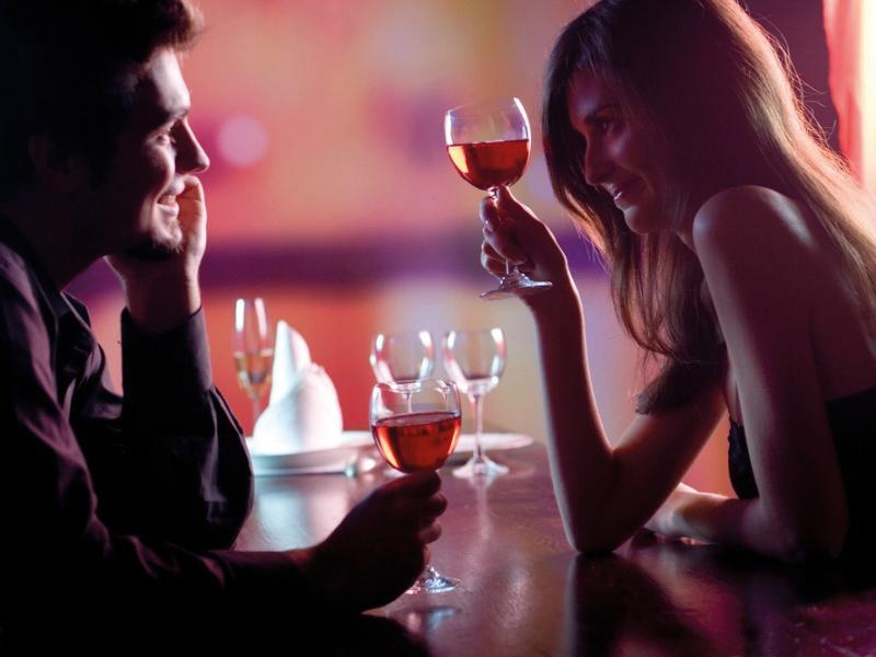 First date drinks: What does your choice of tipple say about you?