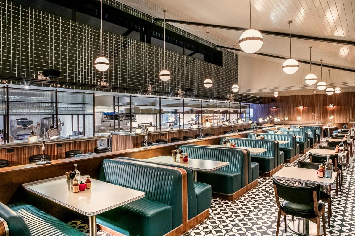 Mollie's Motel and Diner opens in Oxfordshire