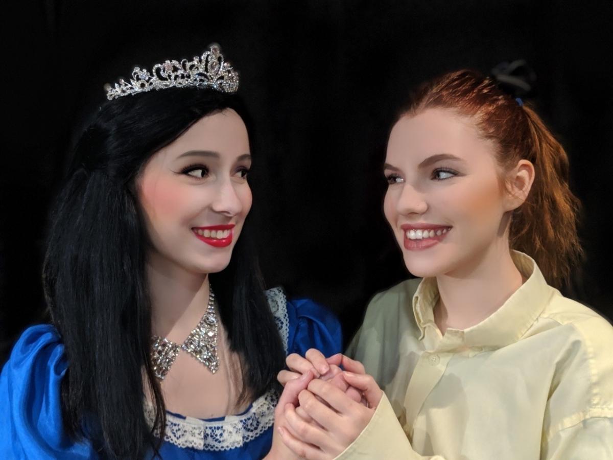 Abingdon Drama Club proudly presents  Snow White